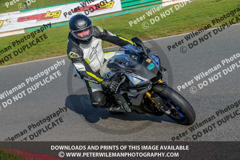 PJM Wedding Photography;enduro digital images;event digital images;eventdigitalimages;mallory park;mallory park photographs;mallory park trackday;mallory park trackday photographs;no limits trackdays;peter wileman photography;racing digital images;trackday digital images;trackday photos